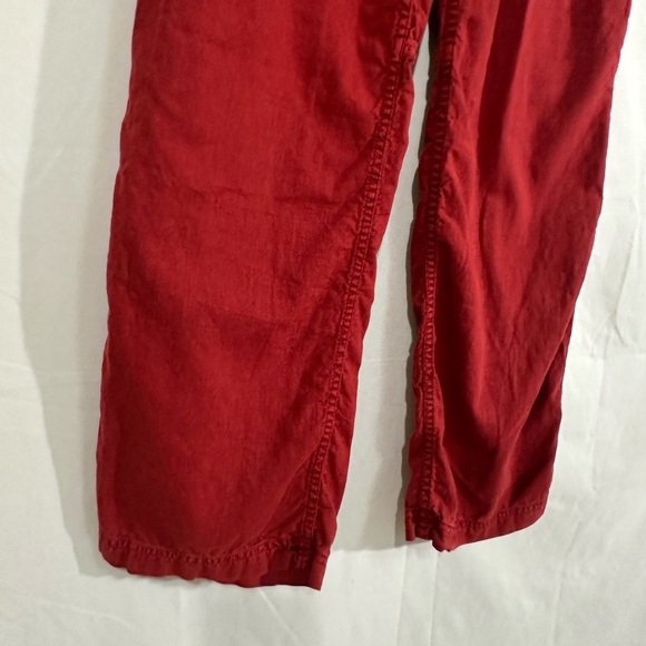 The Territory Ahead Women’s Linen-Cotton Roll-Up Pants - Red - Size 8 - Picture 7 of 10